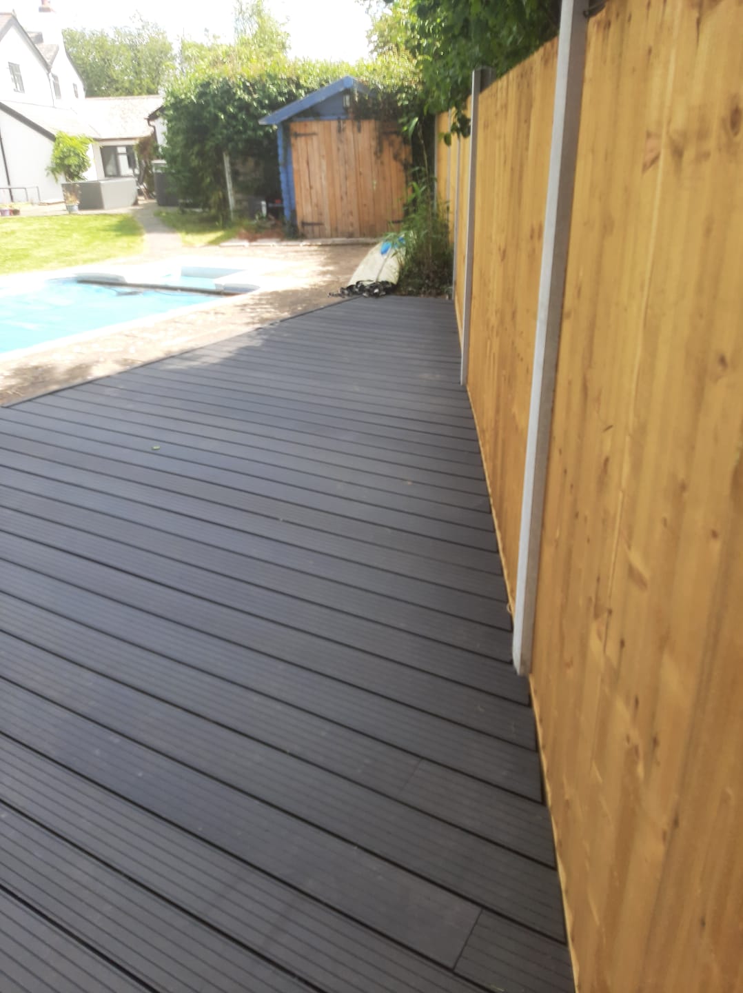 Fencing And Plastic Decking 